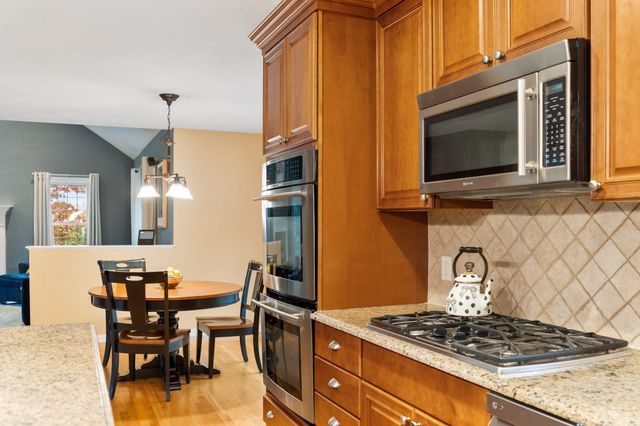 46 Still Water Heights, West Boylston, MA 01583