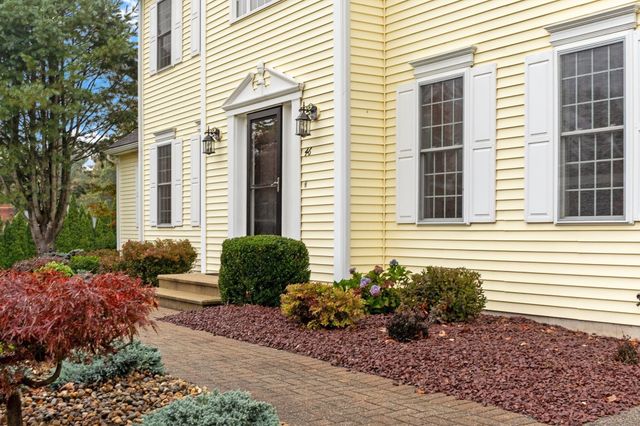 46 Still Water Heights, West Boylston, MA 01583