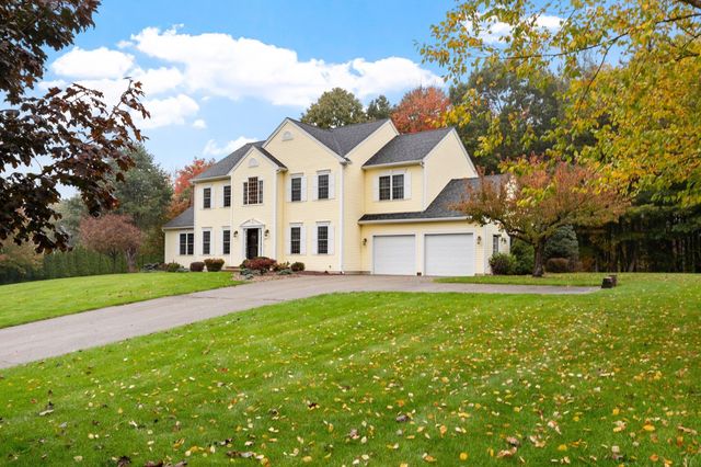 46 Still Water Heights, West Boylston, MA 01583