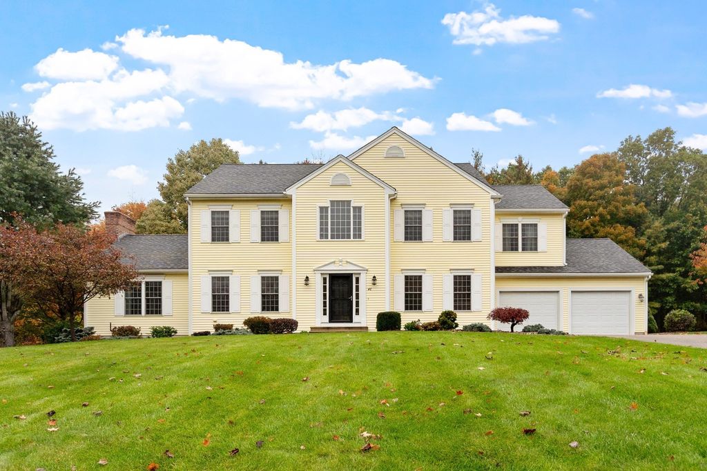 46 Still Water Heights, West Boylston, MA 01583