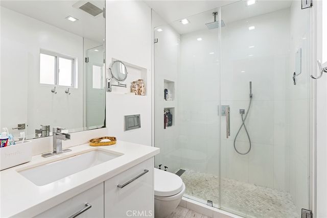 7454 Sausalito Avenue, West Hills, CA 91307