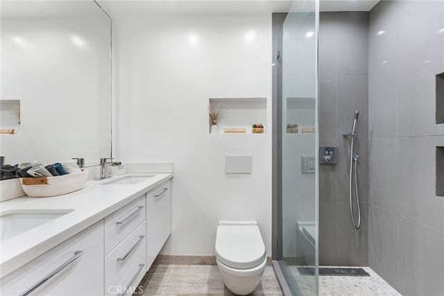 7454 Sausalito Avenue, West Hills, CA 91307