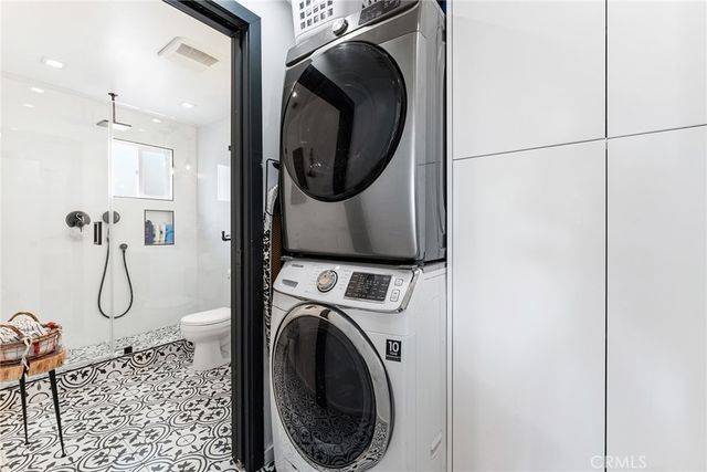 7454 Sausalito Avenue, West Hills, CA 91307