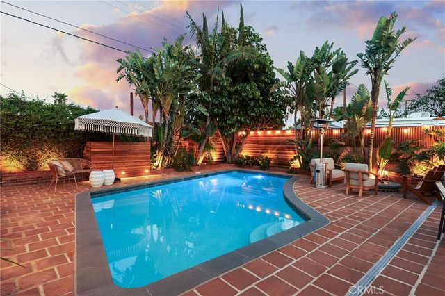 7454 Sausalito Avenue, West Hills, CA 91307