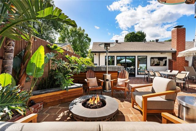 7454 Sausalito Avenue, West Hills, CA 91307