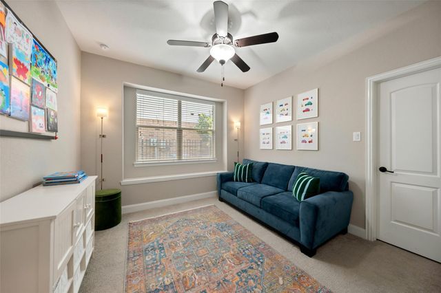 127 E Canyon Wren Circle, Spring, TX 77389