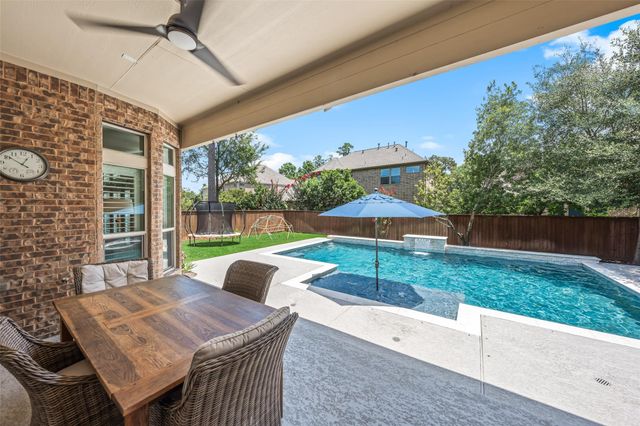 127 E Canyon Wren Circle, Spring, TX 77389