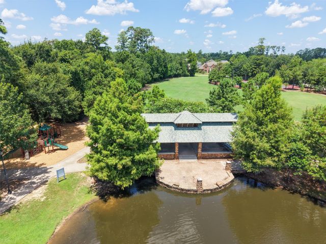 127 E Canyon Wren Circle, Spring, TX 77389