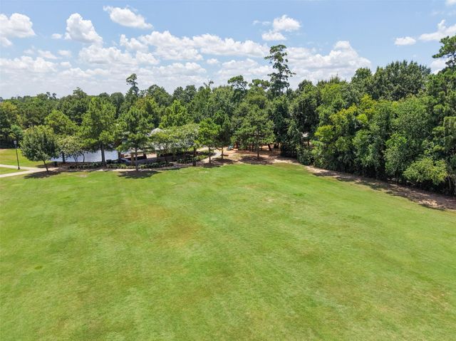 127 E Canyon Wren Circle, Spring, TX 77389