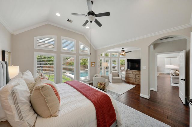 127 E Canyon Wren Circle, Spring, TX 77389