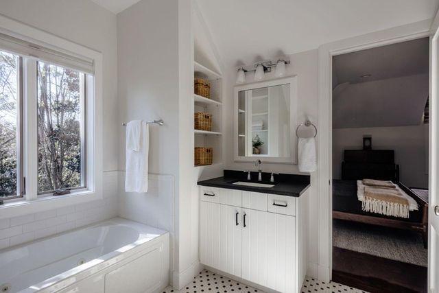 4036 Conway Valley NW Road, Atlanta, GA 30327