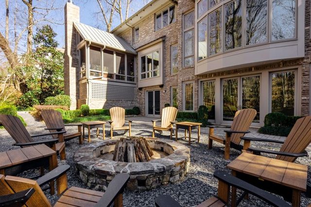 4036 Conway Valley NW Road, Atlanta, GA 30327