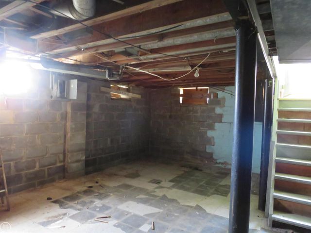 22404 Rausch Avenue, Eastpointe, MI 48021