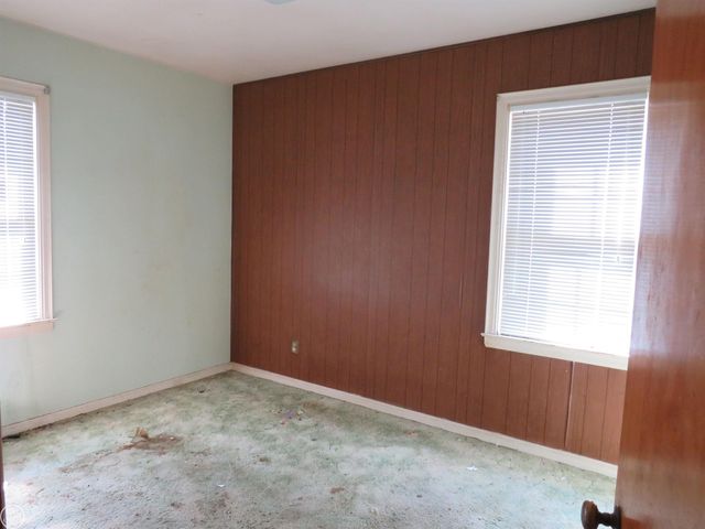 22404 Rausch Avenue, Eastpointe, MI 48021