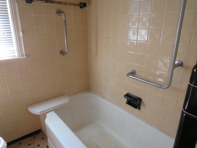 22404 Rausch Avenue, Eastpointe, MI 48021