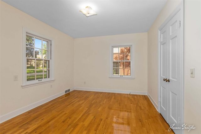 2352 Jefferson Drive, Grand Rapids, MI 49507