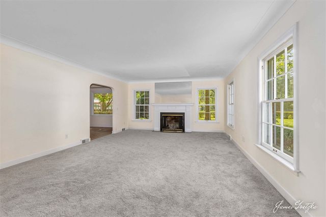 2352 Jefferson Drive, Grand Rapids, MI 49507