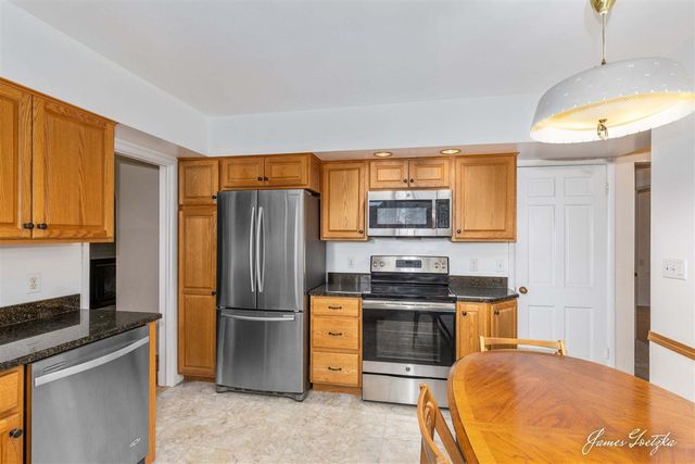 2352 Jefferson Drive, Grand Rapids, MI 49507