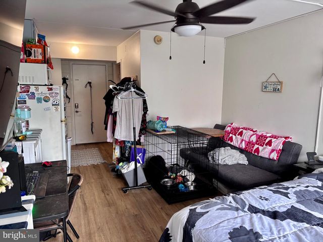11 62nd St Apt 212, Ocean City, MD 21842