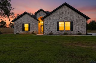 375 Clara Lane, Kilgore, TX 75662