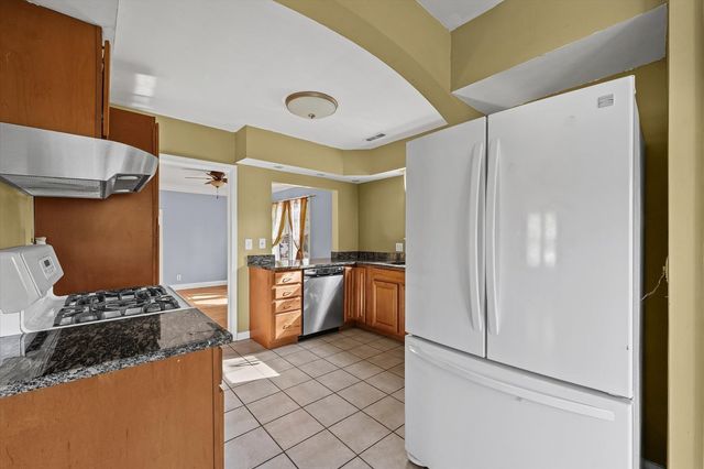 1906 N Vermilion Street, Danville, IL 61832