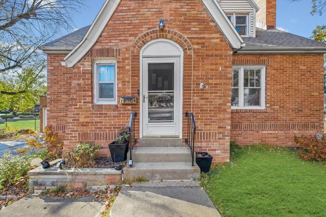 1906 N Vermilion Street, Danville, IL 61832