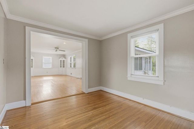 305 E Faris Road, Greenville, SC 29605