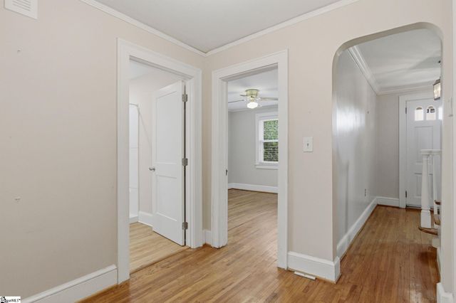 305 E Faris Road, Greenville, SC 29605