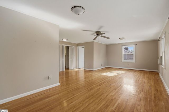 305 E Faris Road, Greenville, SC 29605