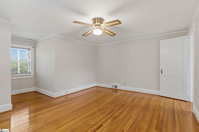 305 E Faris Road, Greenville, SC 29605