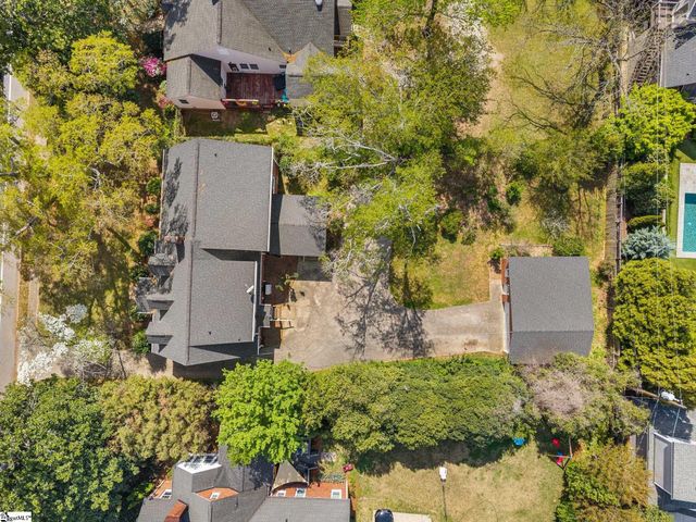 305 E Faris Road, Greenville, SC 29605