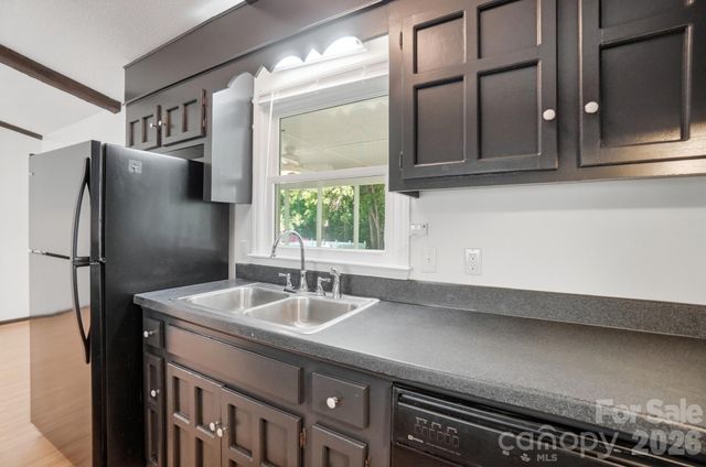 4604 Oakwood Circle, Gastonia, NC 28056