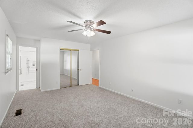 4604 Oakwood Circle, Gastonia, NC 28056