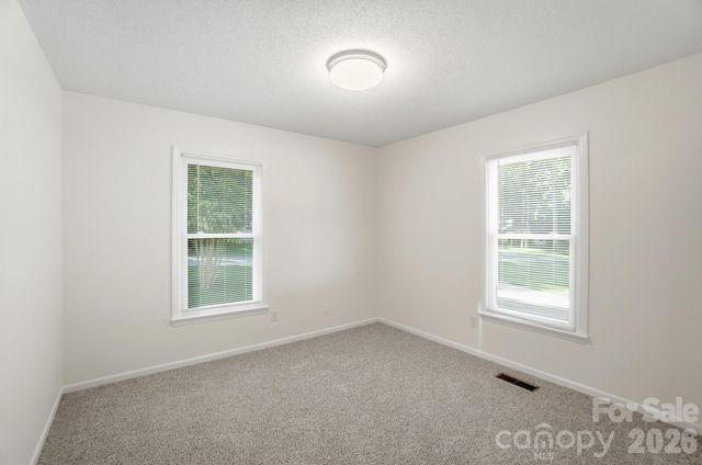 4604 Oakwood Circle, Gastonia, NC 28056