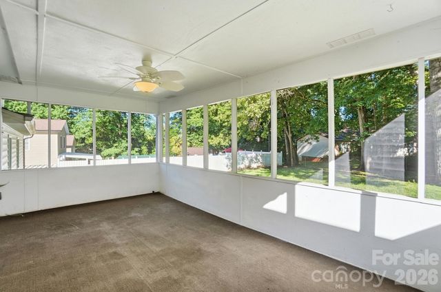 4604 Oakwood Circle, Gastonia, NC 28056