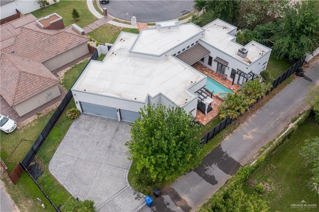 3712 S J Street, Mcallen, TX 78503