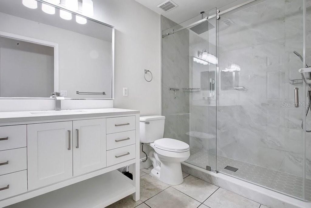 Image 15 of property listing at 3127 BIRMINGHAM BOULEVARD, Orlando, FL 32829