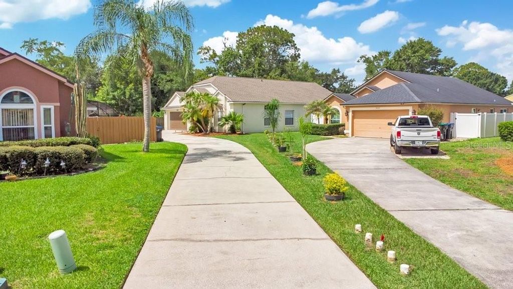 Image 30 of property listing at 3127 BIRMINGHAM BOULEVARD, Orlando, FL 32829