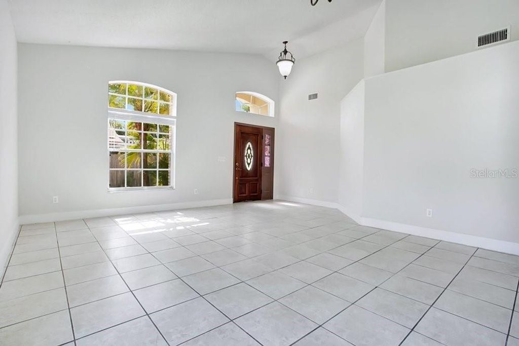 Image 4 of property listing at 3127 BIRMINGHAM BOULEVARD, Orlando, FL 32829