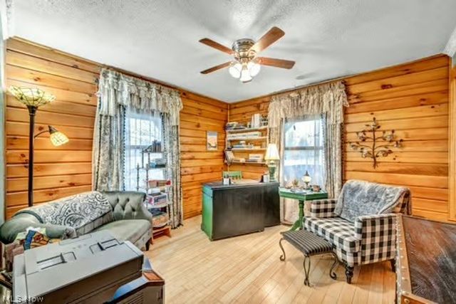 225 Township Road 581, Sullivan, OH 44880