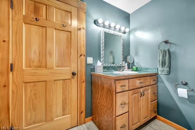 225 Township Road 581, Sullivan, OH 44880