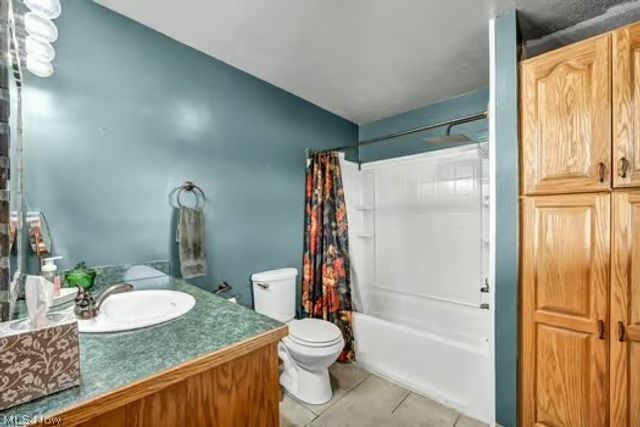 225 Township Road 581, Sullivan, OH 44880