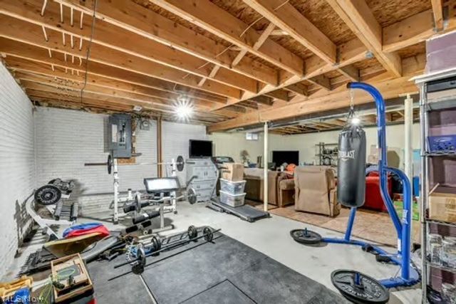 225 Township Road 581, Sullivan, OH 44880