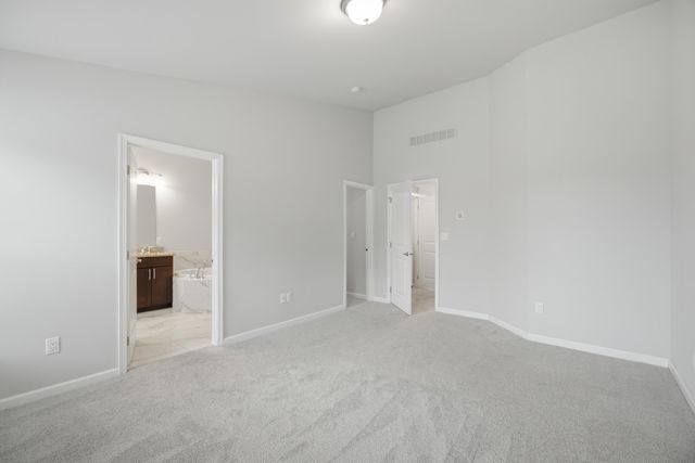 2780 Ashcombe Drive, Ann Arbor, MI 48105