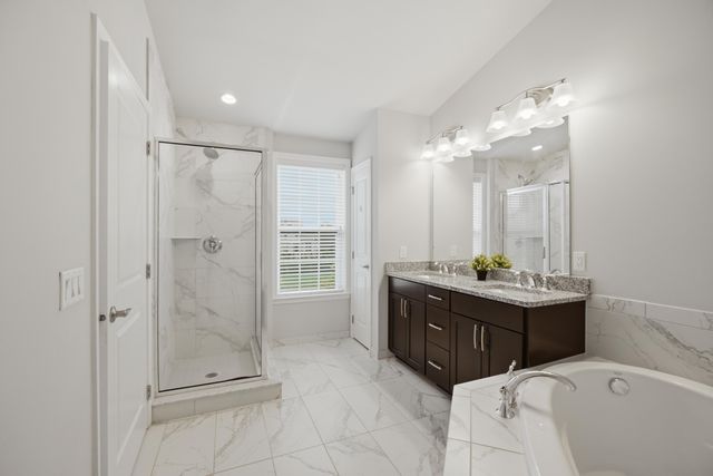 2780 Ashcombe Drive, Ann Arbor, MI 48105