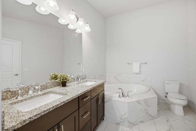 2780 Ashcombe Drive, Ann Arbor, MI 48105