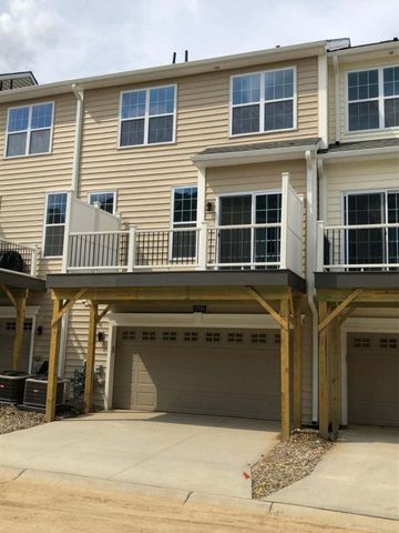 2780 Ashcombe Drive, Ann Arbor, MI 48105