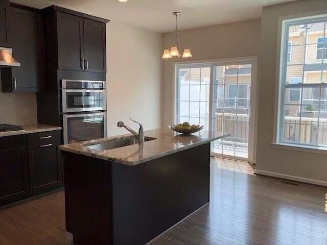 2780 Ashcombe Drive, Ann Arbor, MI 48105