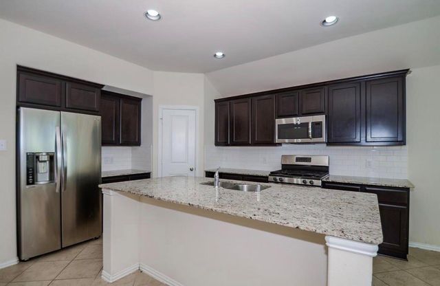 16323 Brookside Willow Lane, Houston, TX 77084