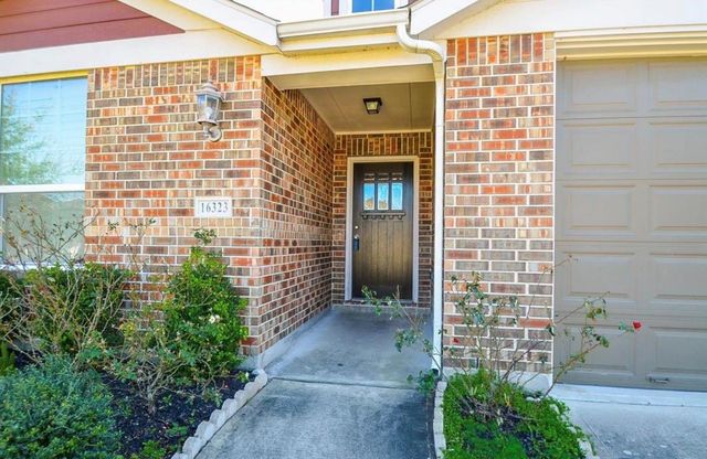 16323 Brookside Willow Lane, Houston, TX 77084